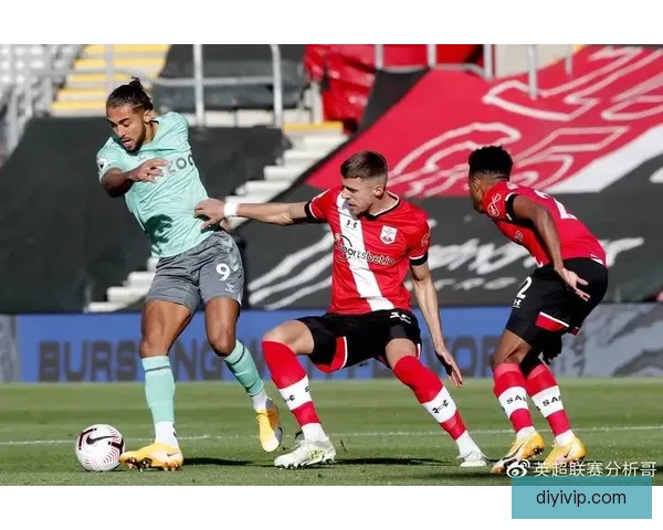 埃弗顿主场六轮不胜客场五场不败走势反差引关注成焦点话题不断升温